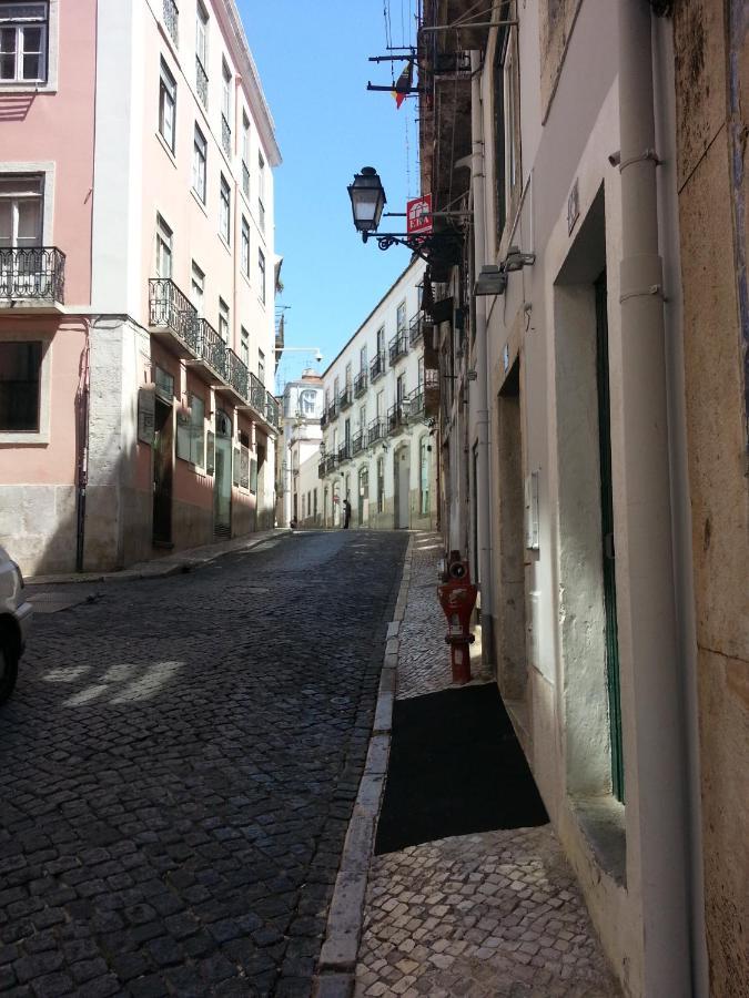Cozy 1St Floor Flat Central Chiado District With Balconies And Ac 19Th Century Building Lisboa Exteriör bild