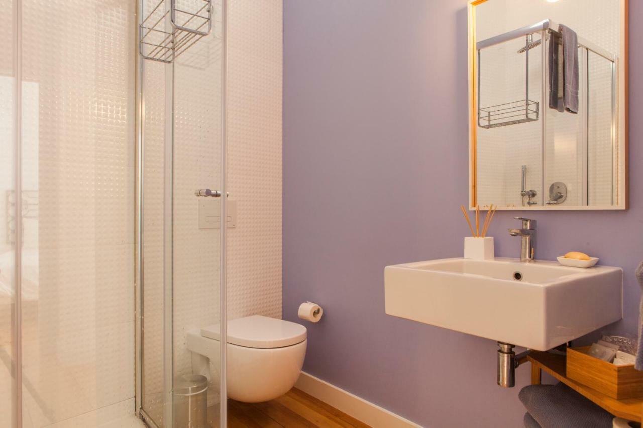 Cozy 1St Floor Flat Central Chiado District With Balconies And Ac 19Th Century Building Lisboa Exteriör bild
